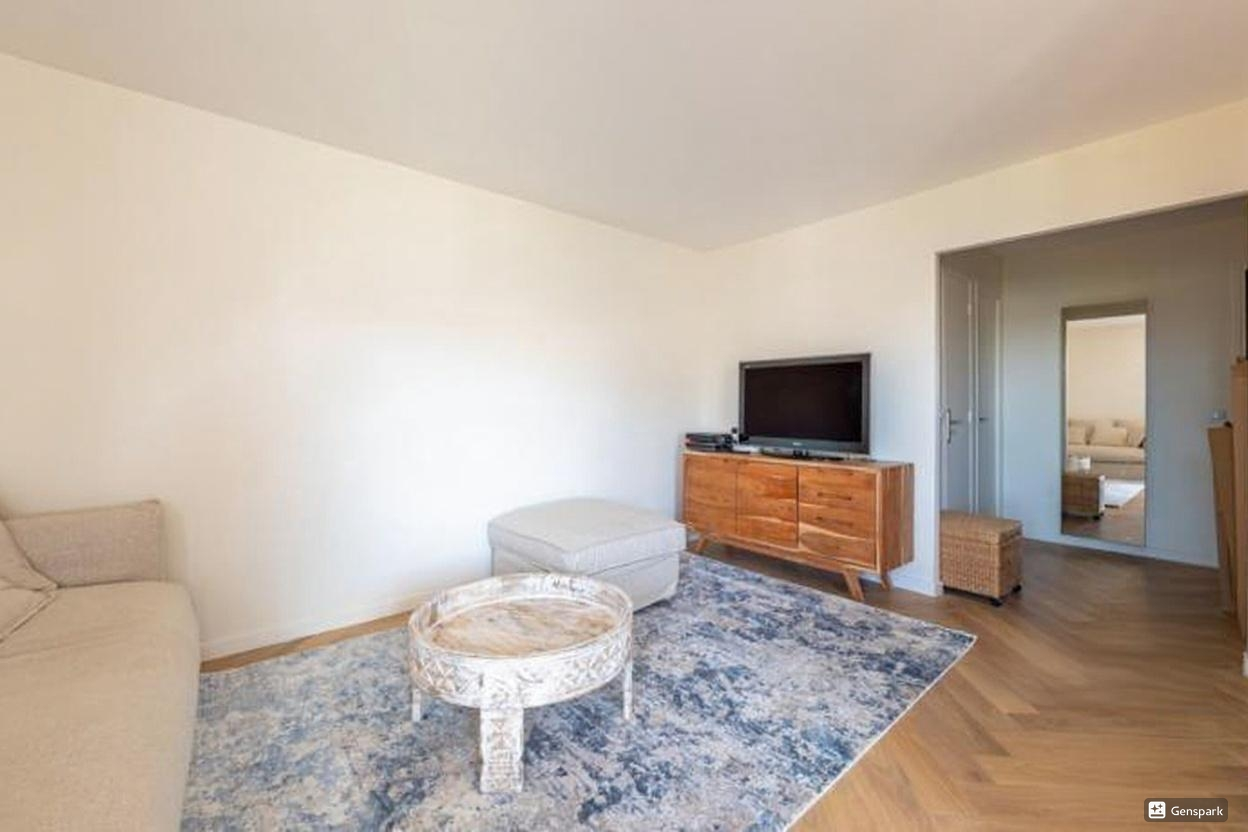 Quartier Vaugirard - 2 pièces avec balcon vue Tour Eiffel et Box 6